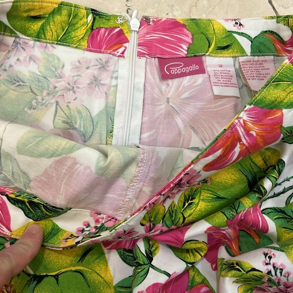 Pappagallo Athletic Golf Floral Skorts - Picture 3 of 10